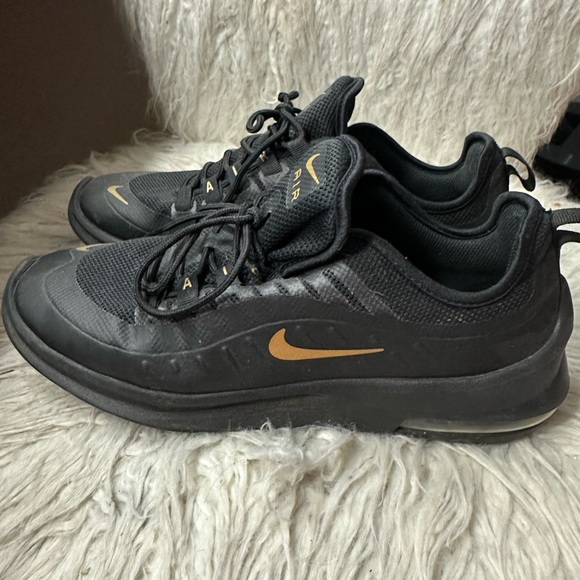 Nike Air Max Sneakers - Picture 2 of 4